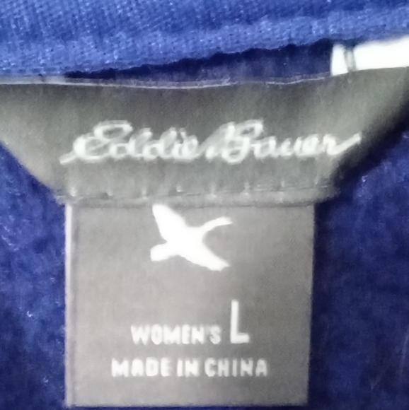 Eddie Bauer Women's Navy Quarter-Zip Sweatshirt - Picture 2 of 3